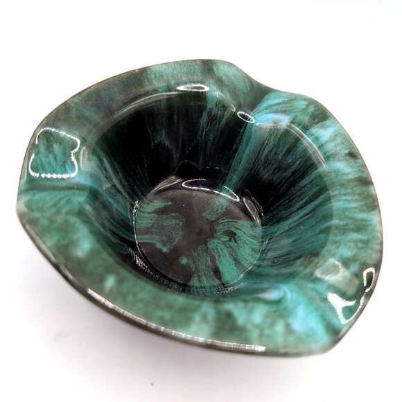 Vintage Blue Mountain Pottery Ashtray 3 Rests 4x1.5" Teal Drip Glaze MCM Retro - Picture 6 of 8